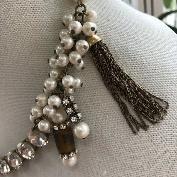 Ann Taylor Asymmetrical Gem Statement Necklace - Picture 7 of 8